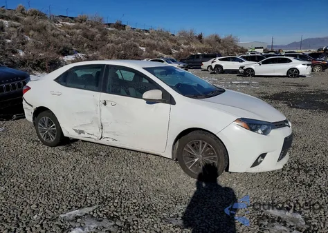 2016 Toyota Corolla L z USA, uszkodzony, nr VIN 5YFBURHE9GP530131
